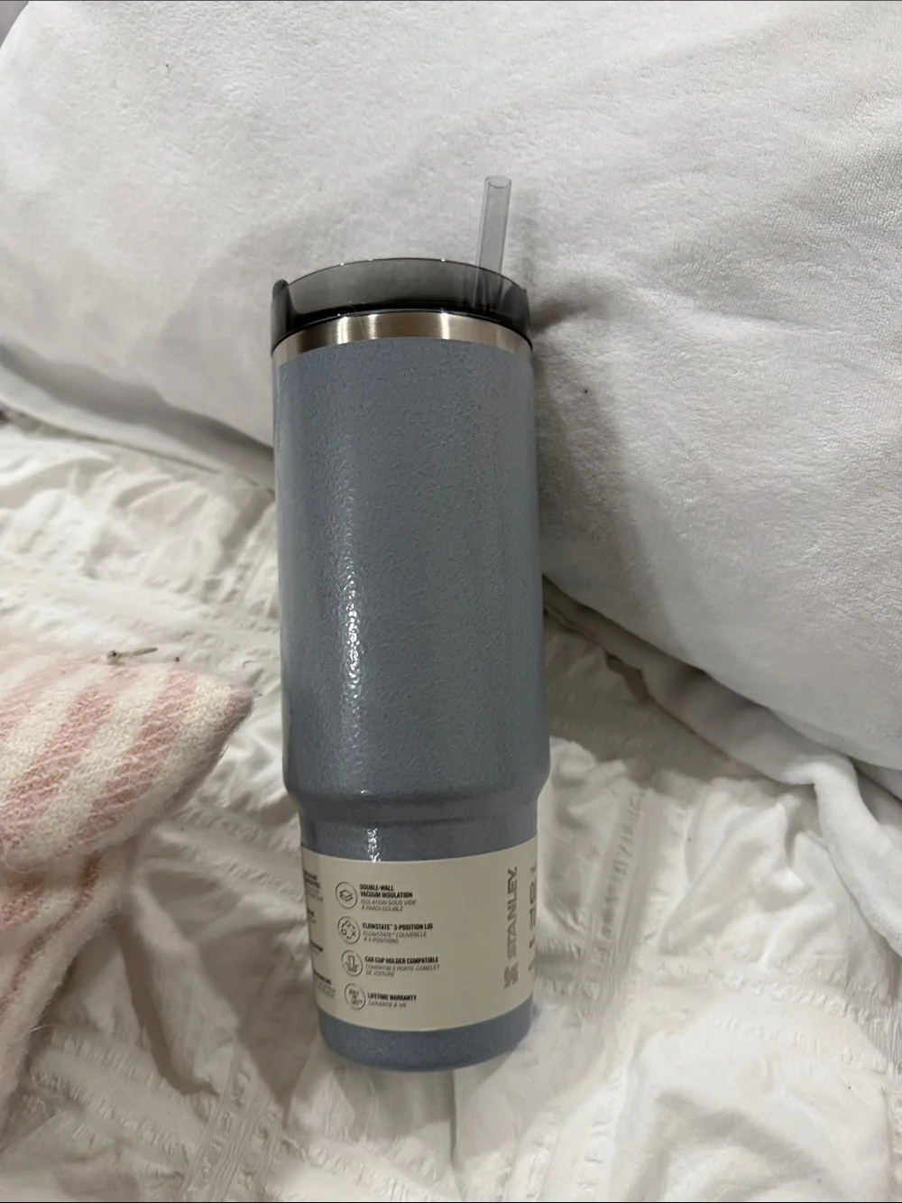 Hammertone silver color 30oz Stanley…flowstate..quencher tumbler..with straw lid - Picture 2 of 3
